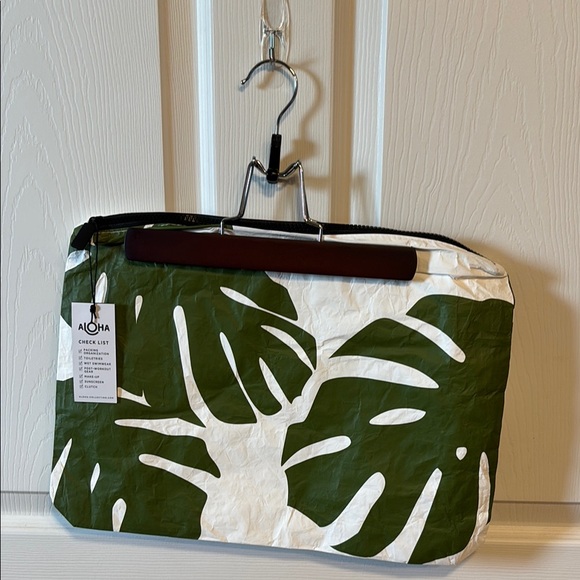 ALOHA Collection Handbags - Aloha collection Max Pouch Monstera Seaweed